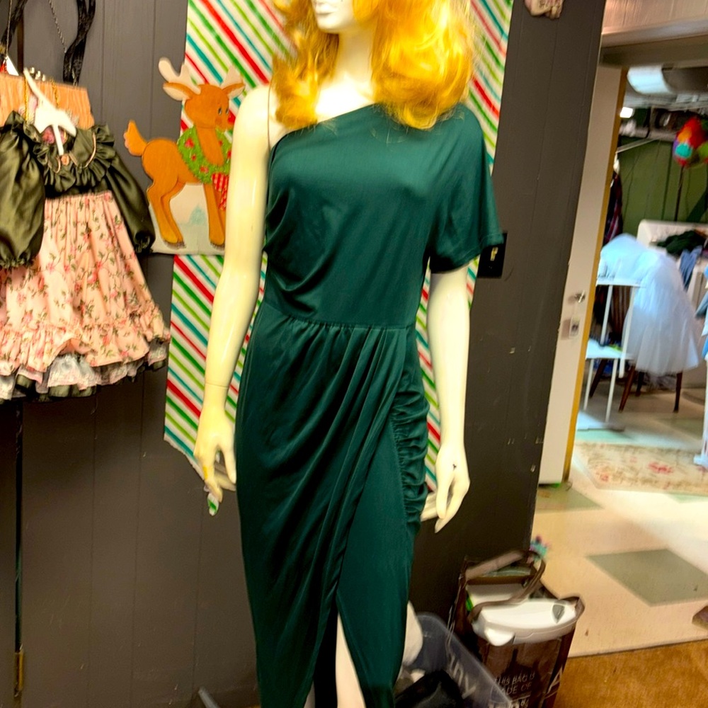 Green Christmas party dress